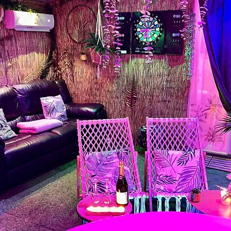 Un Mirage Tropical En Bord De Loire, Love Et Detente Saint-Clément-des-Levées Eksteriør bilde